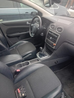 /album/fotogalerie-vozidla-a-dily-k-prodeji/ford-focus-1-6-az-2-0-benzin-rv-2006-1-jpg1/